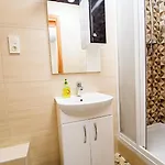 Lanzheronovskaya Street Apartment Odesa